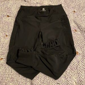 90 Degree cropped legging